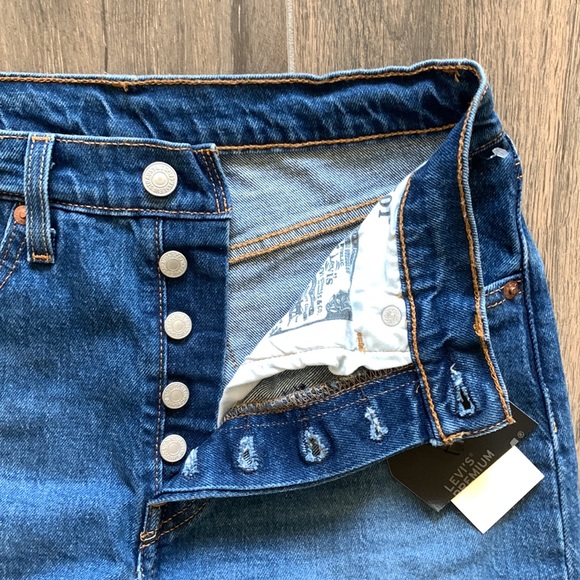 NWT Levi's 501 Original High Rise Straight Leg Cropped Jean W26 L26 - Picture 6 of 8